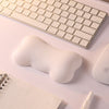 "Chubby Comfort“ Silikon-Tastatur-Handgelenkauflage und Mauspad-Set – süße Knochen - Weiß