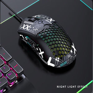 „Cyber“ leichte RGB-Gaming-Maus